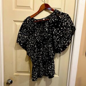 No boundaries black and White butterfly Women's Top - size large